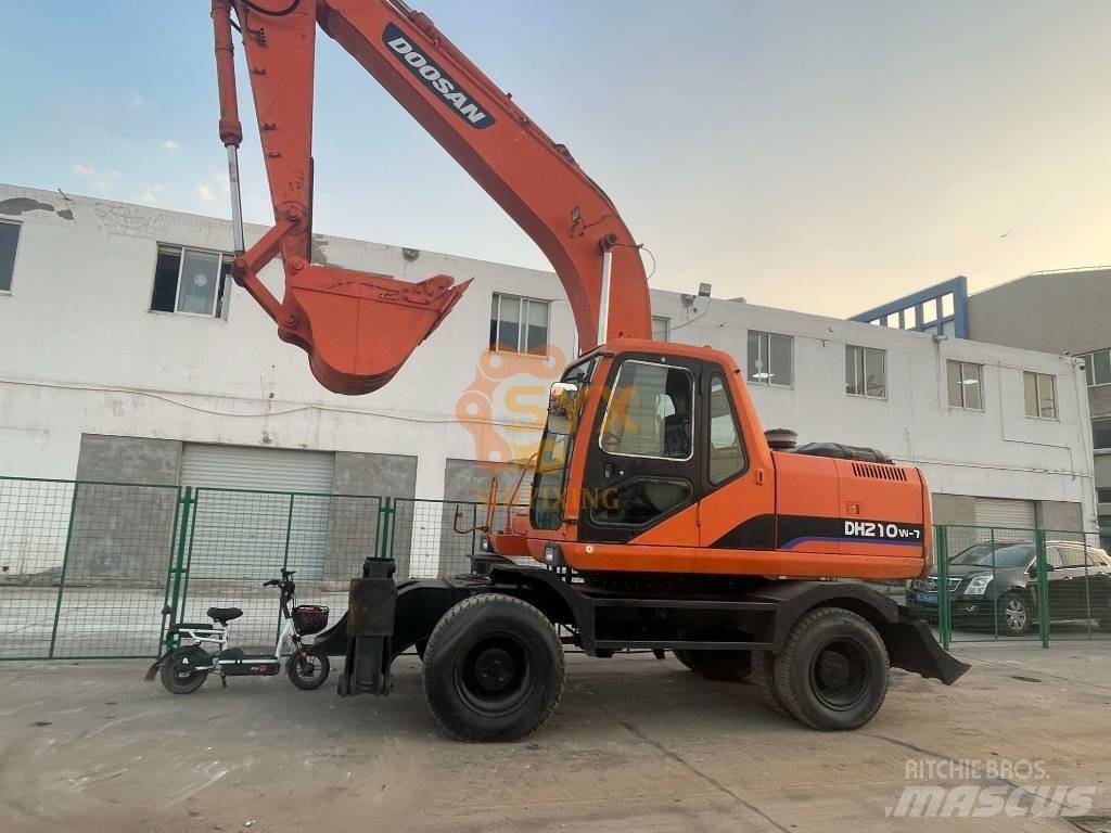 Doosan DH210W-7 Bageri na kotačima