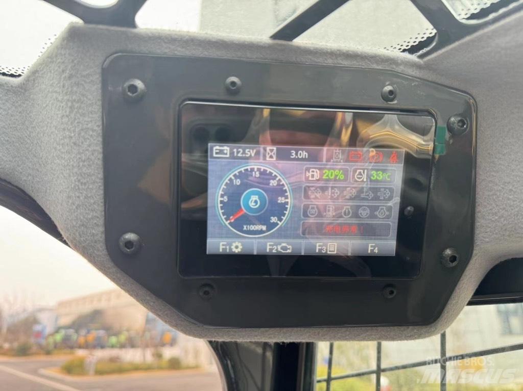 XCMG XC740K Skid steer mini utovarivači