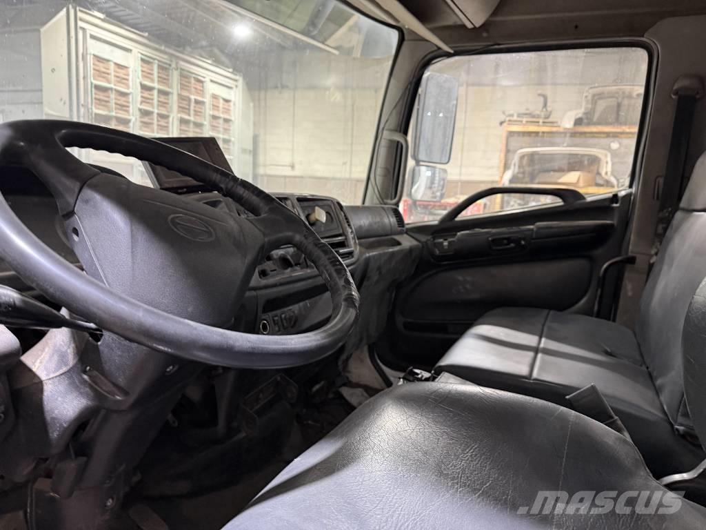Hino 338 Kamioni za otpad