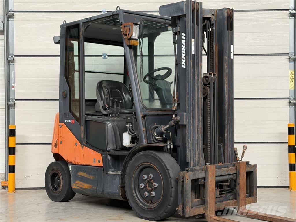 Doosan D20S-5 Dizelski viličari