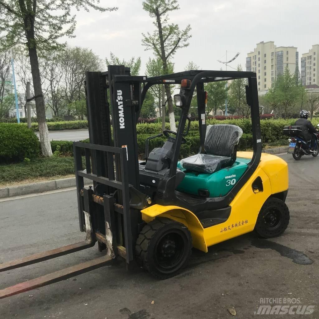 Komatsu 30 Dizelski viličari
