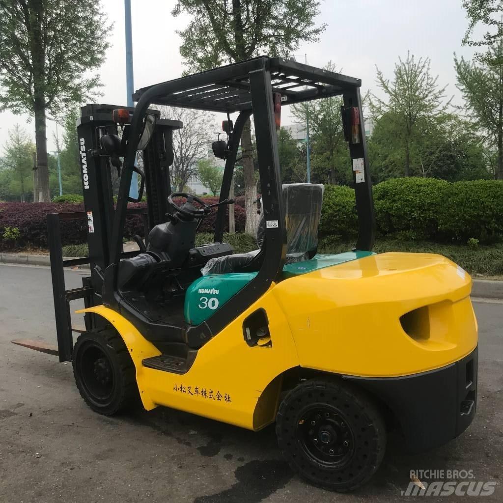 Komatsu 30 Dizelski viličari