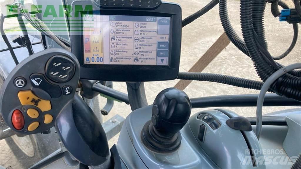 New Holland T7050 Traktori