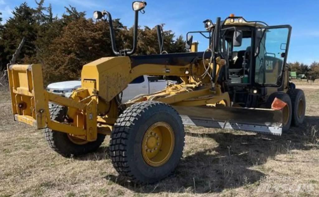 CAT 140M Grejderi