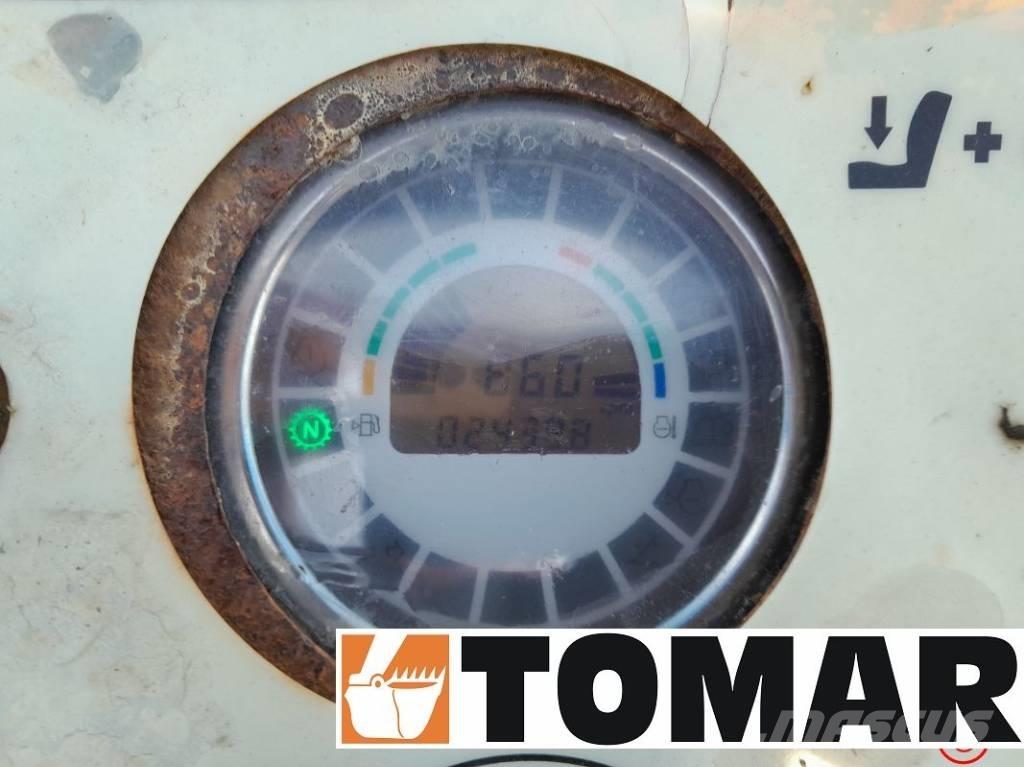 JCB 6 TST Demperi za gradilišta