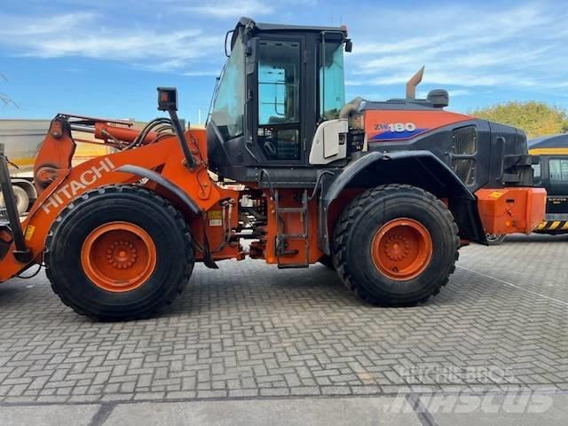 Hitachi ZW 180-6 Utovarivači na kotačima