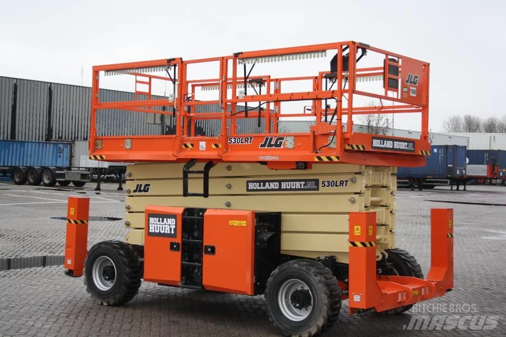 JLG 530 LRT Škaraste platforme