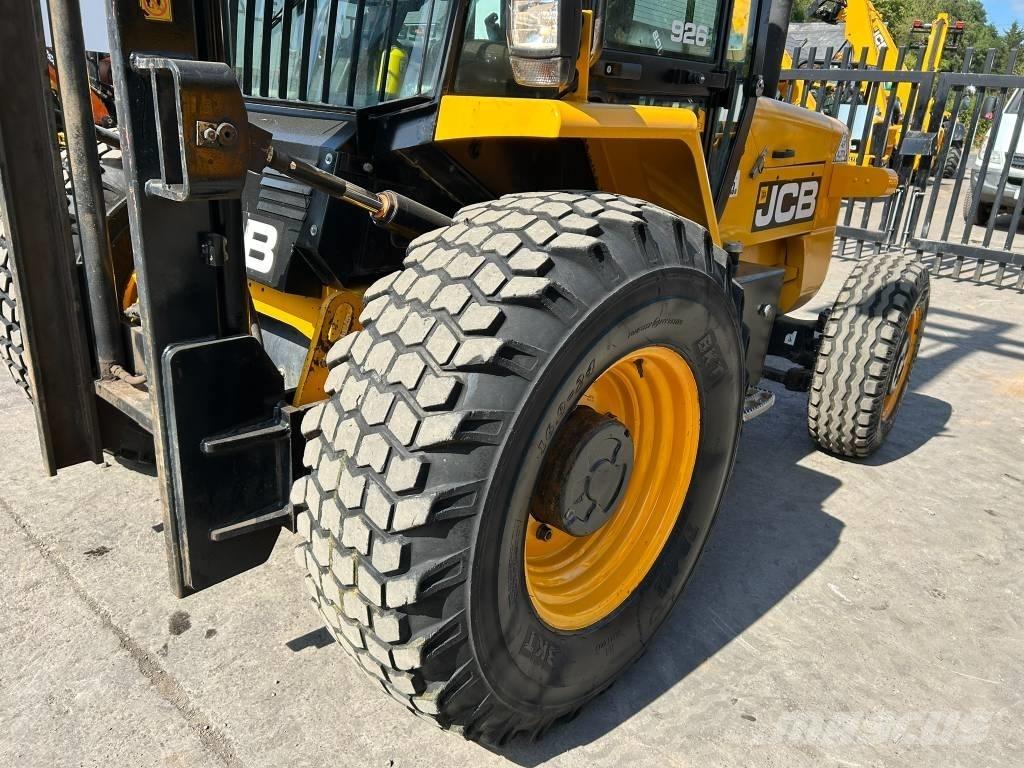 JCB 926 Terenski viličar