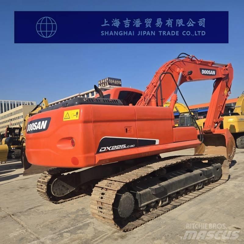 Doosan DX 225 RB Bageri gusjeničari