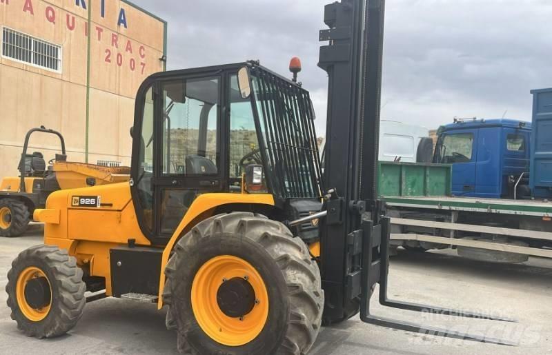JCB 926 Terenski viličar