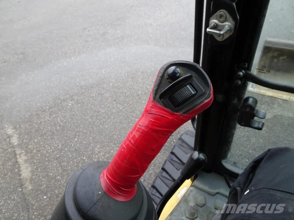 CAT 305E2 Mini bageri <7t