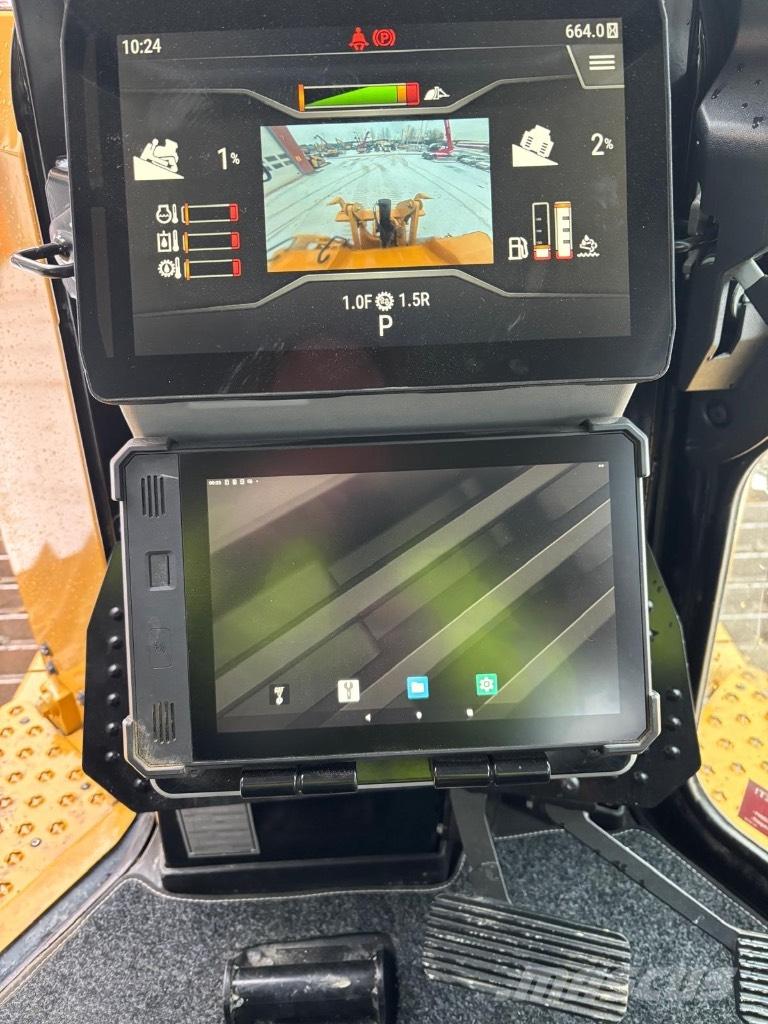 CAT D 6 XE LGP Buldožeri gusjeničari