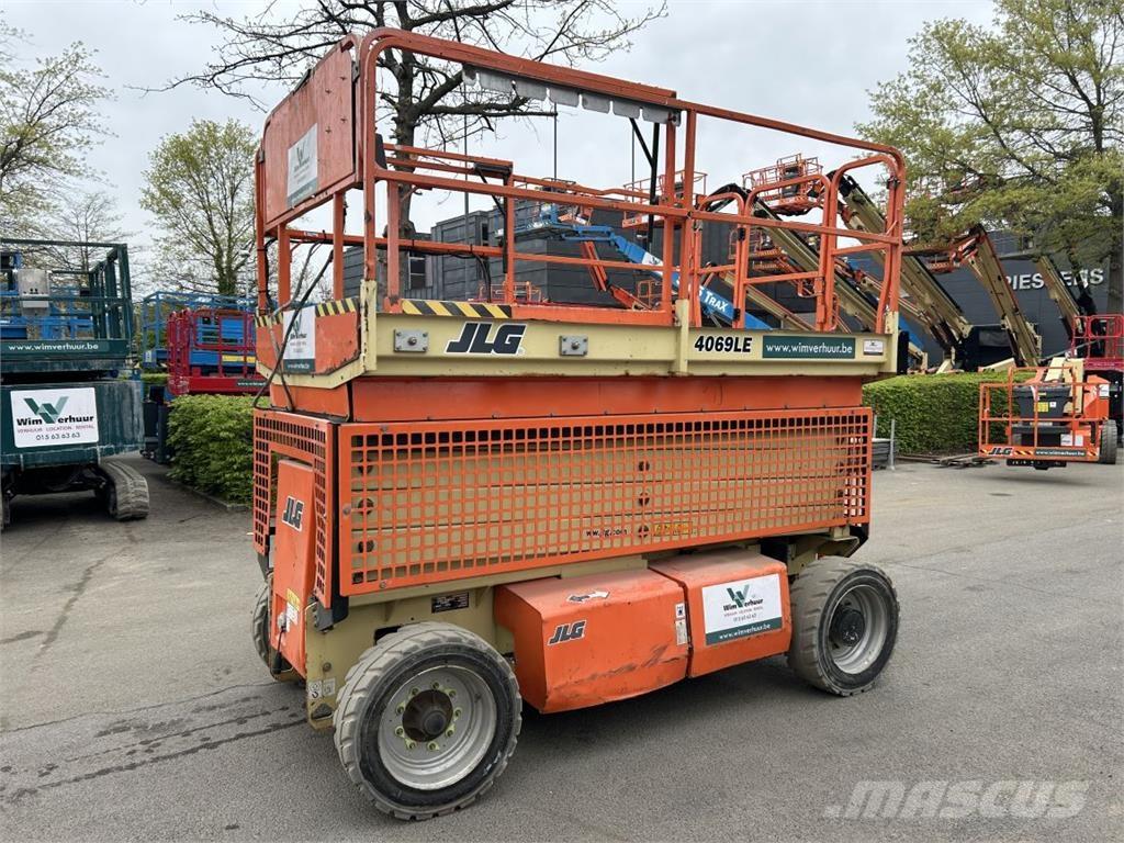 JLG 4069 LE (3614) Škaraste platforme
