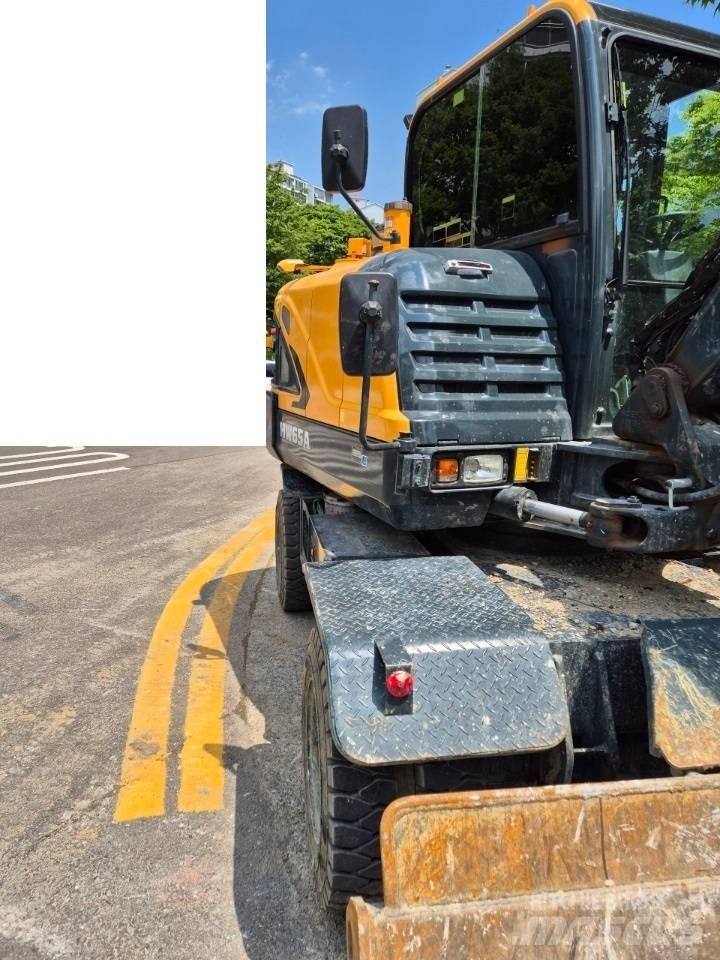 Hyundai 65A Bageri na kotačima