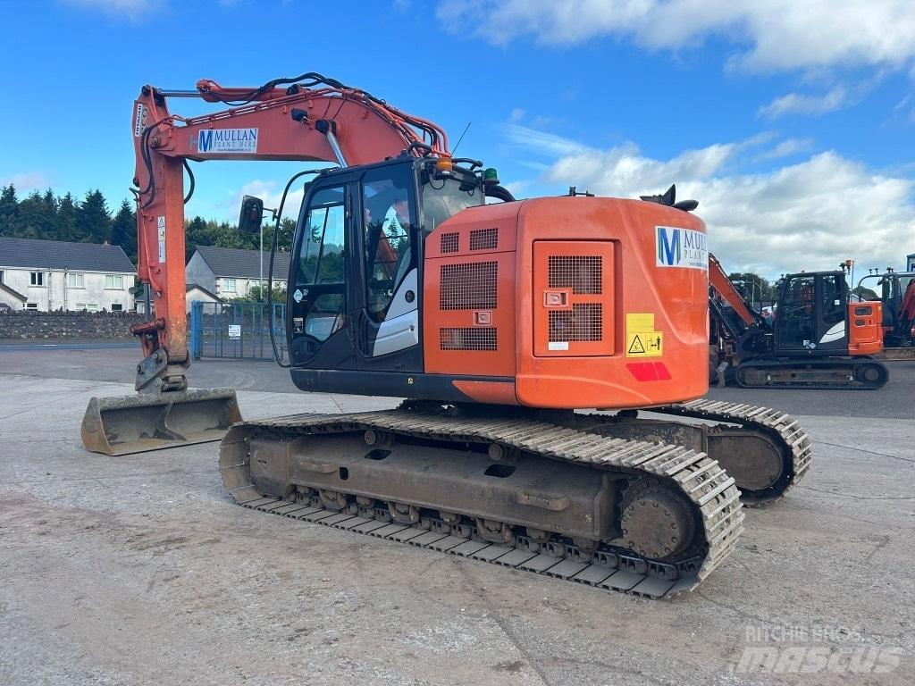 Hitachi ZX225 USLC-6 Bageri gusjeničari