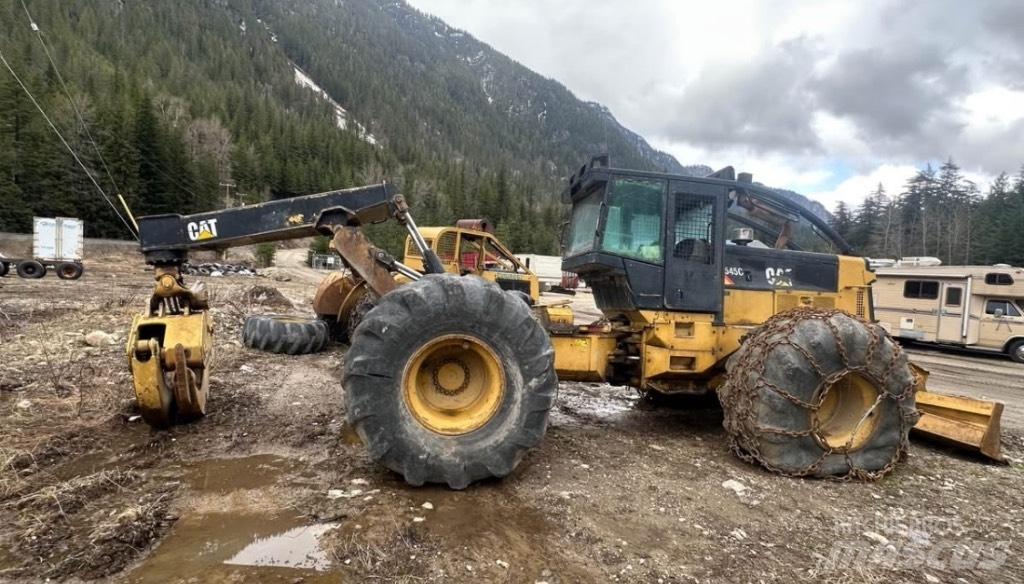 CAT 545 C Skideri