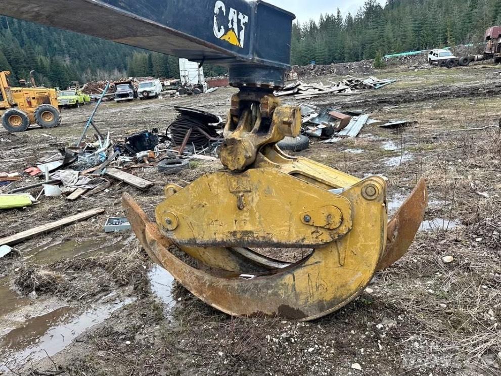 CAT 545 C Skideri