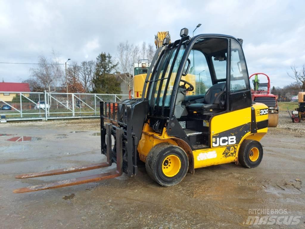 JCB TLT 30 D Teleskopski viličari