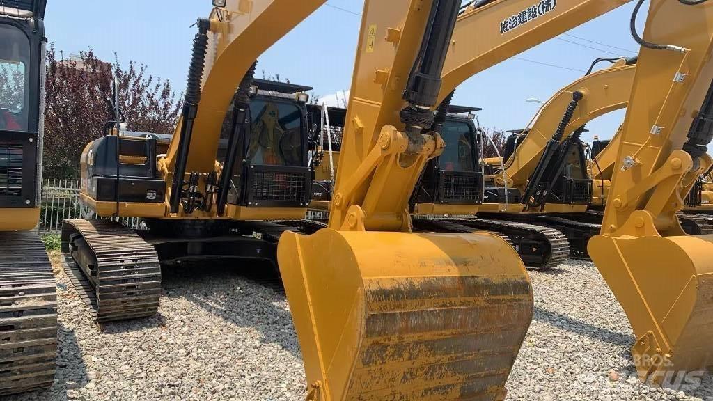 CAT 323 D2 L Bageri gusjeničari