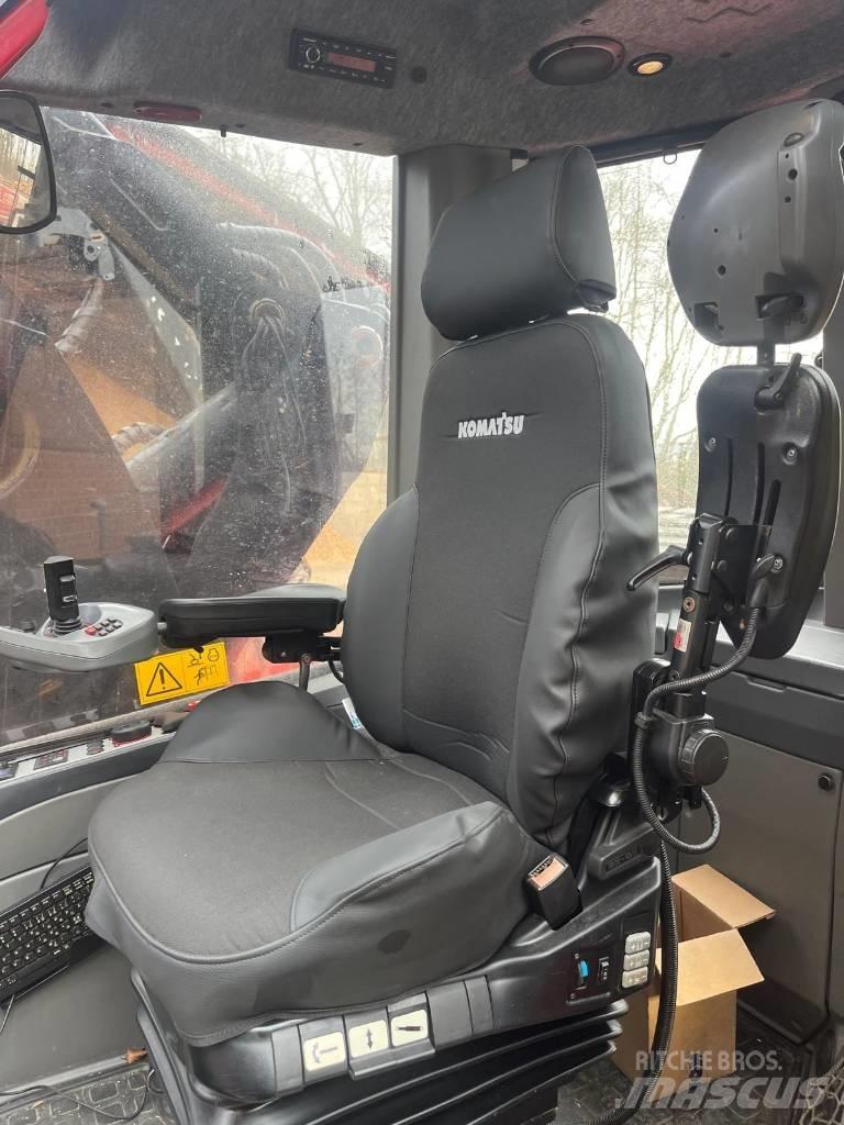 Komatsu 931 XC Harversteri