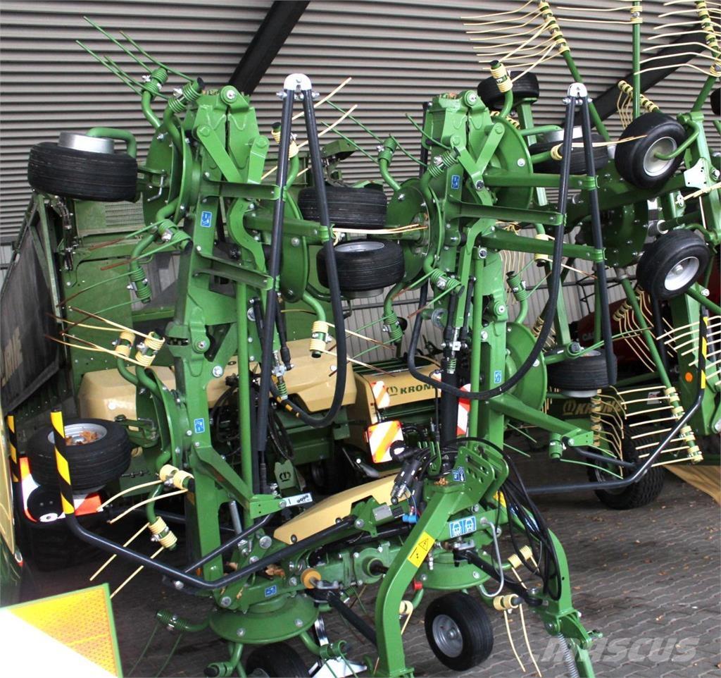 Krone Vendro 820 Okretači i sakupljači sijena