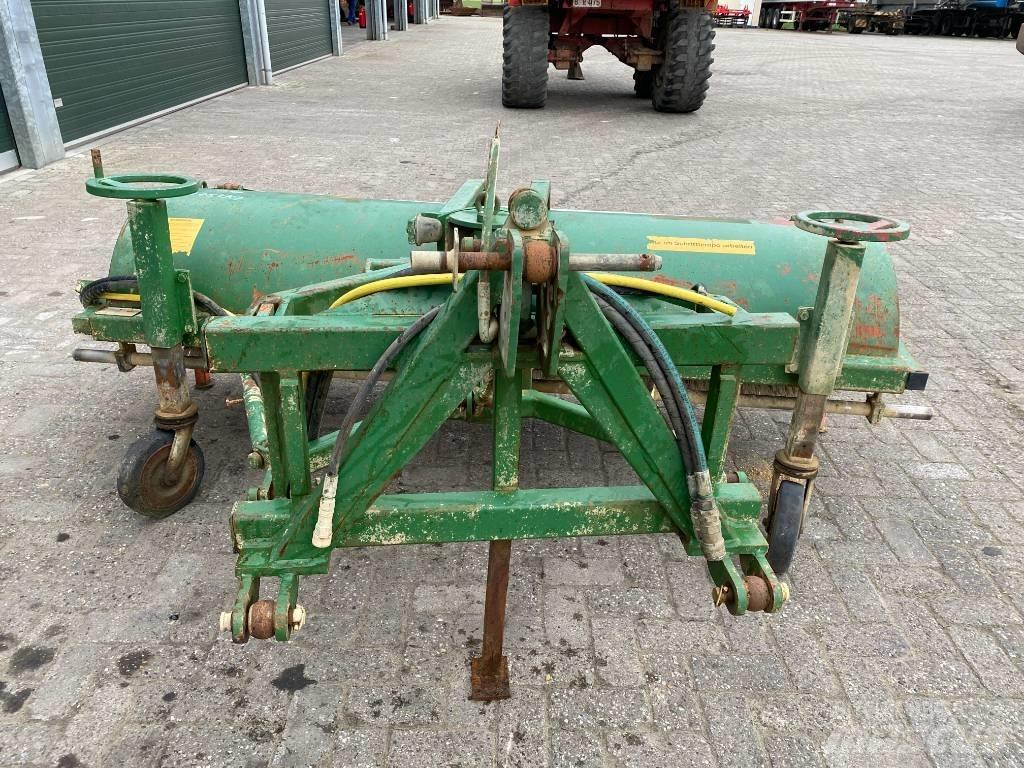 Veger FKM 220 Strojevi za metenje