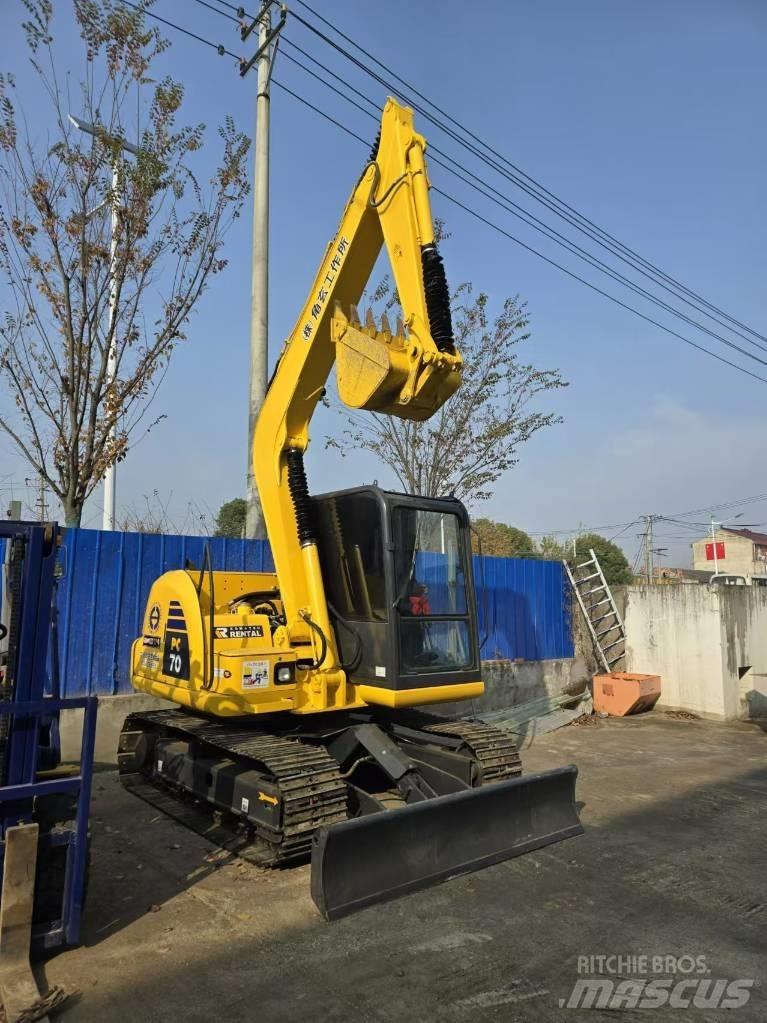 Komatsu PC 70 Mini bageri <7t