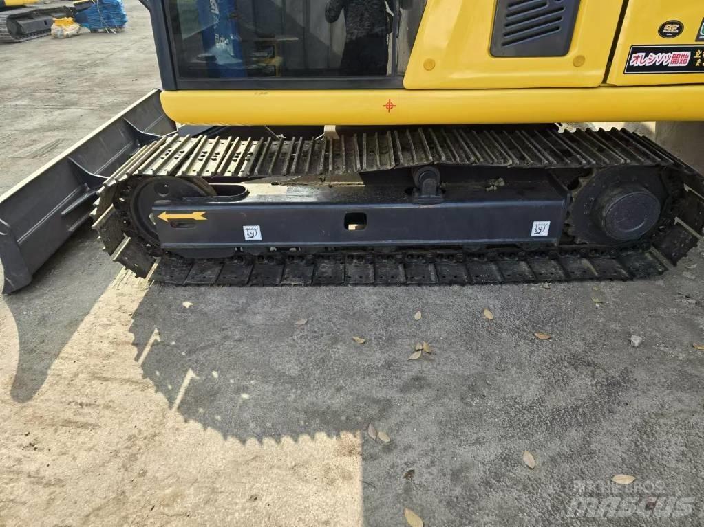 Komatsu PC 70 Mini bageri <7t