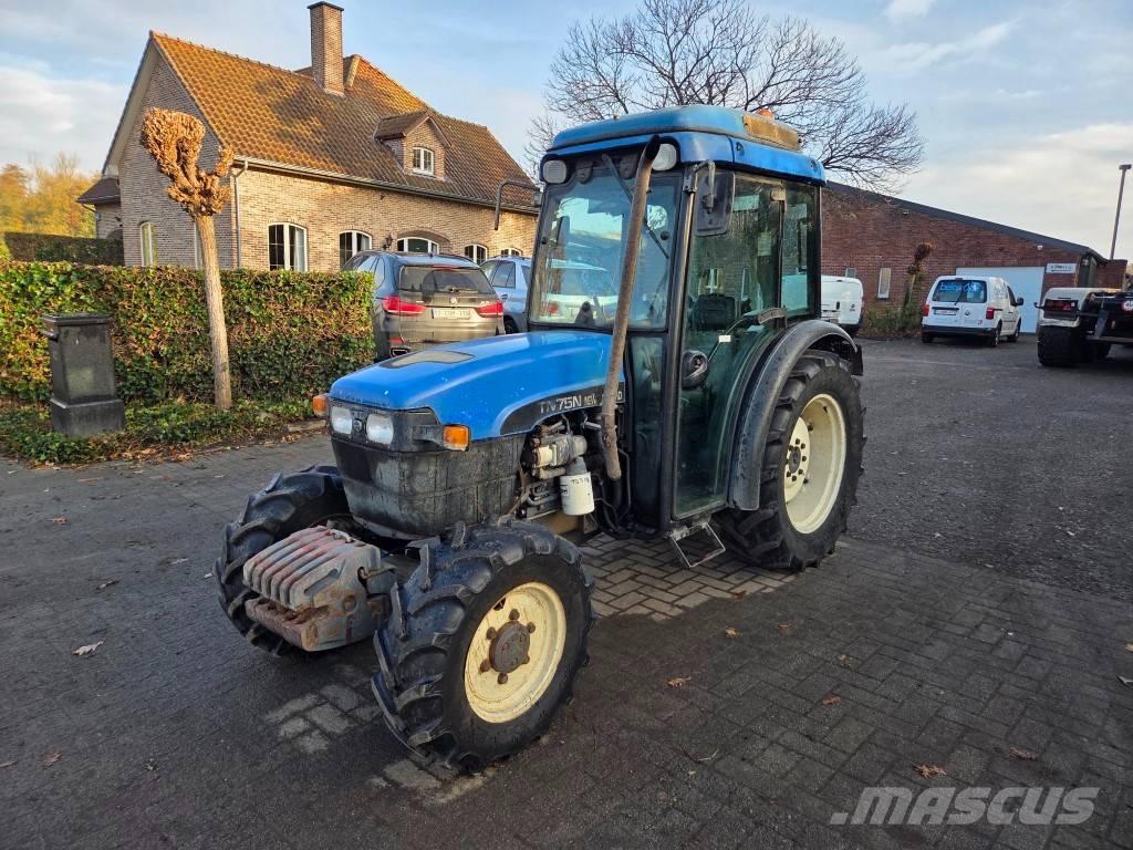 New Holland TN 75 N Traktori