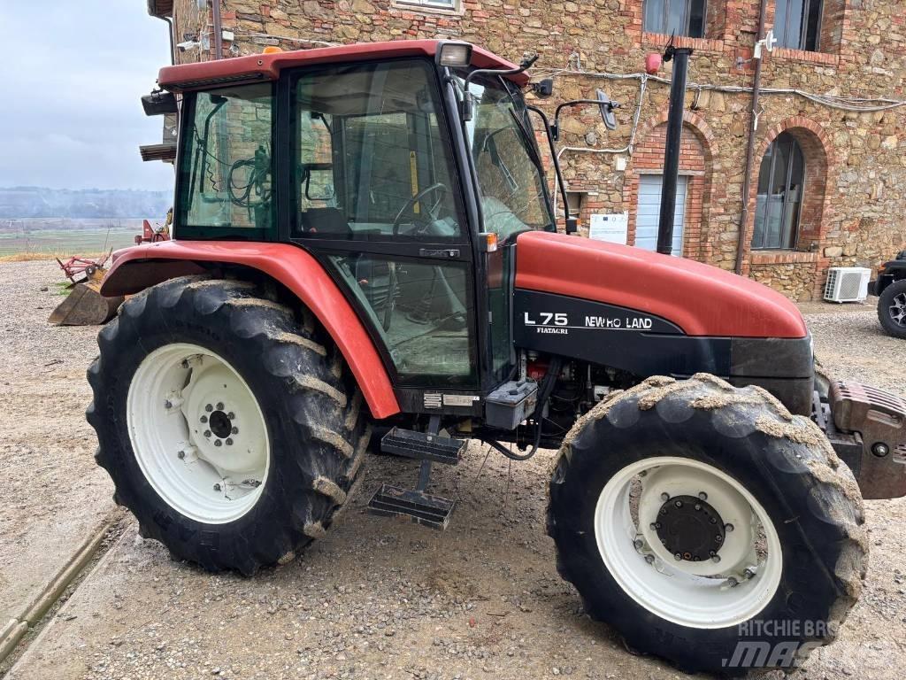 New Holland L 75 Traktori