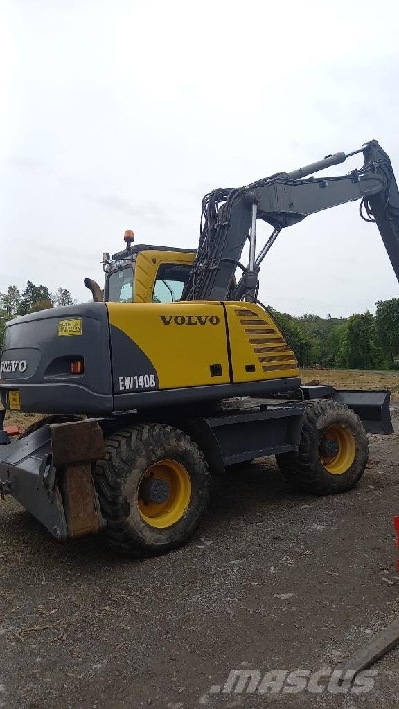 Volvo EW 140 B Bageri na kotačima