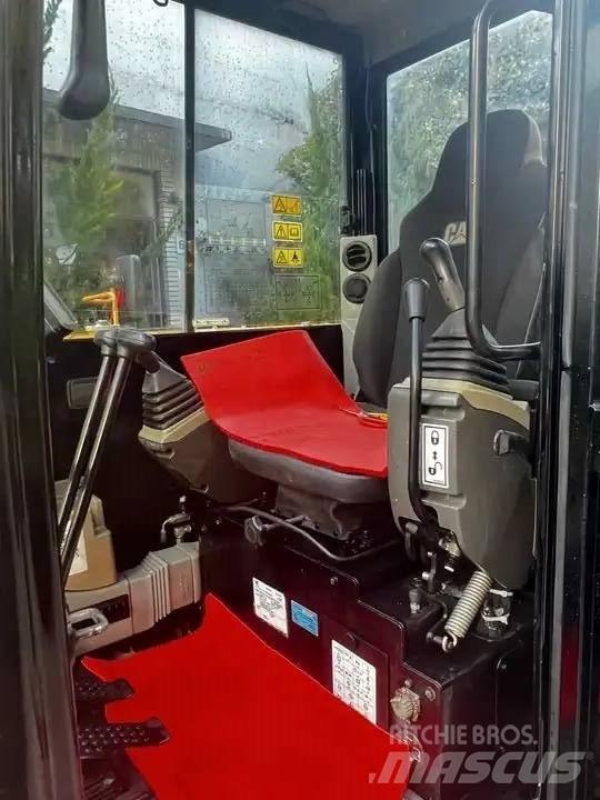 CAT 306E2 Bageri gusjeničari