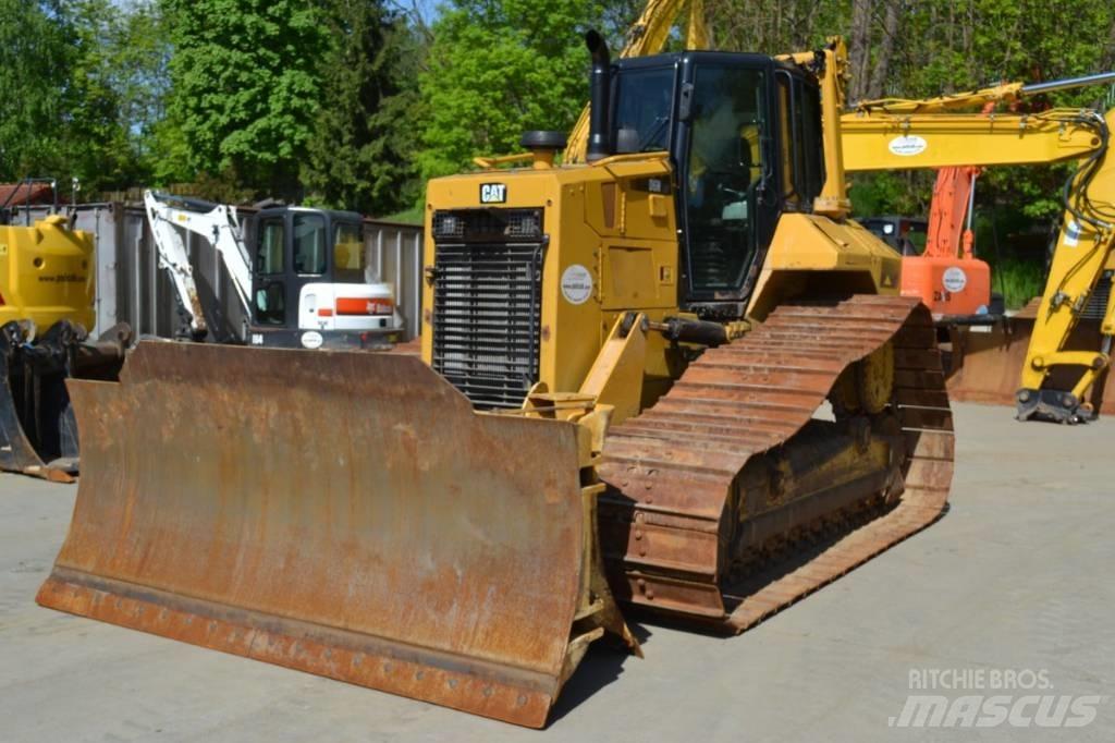 CAT D 6 N LGP Buldožeri gusjeničari