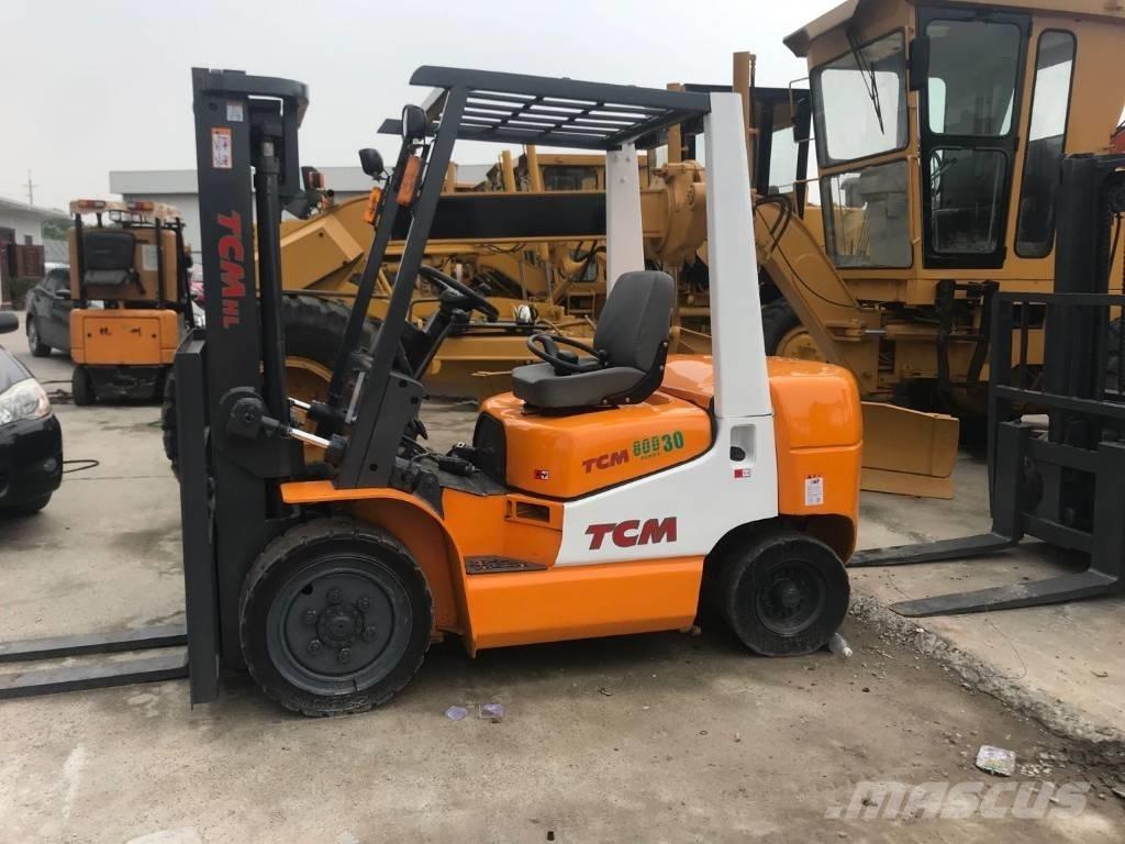 TCM FD 30 Dizelski viličari