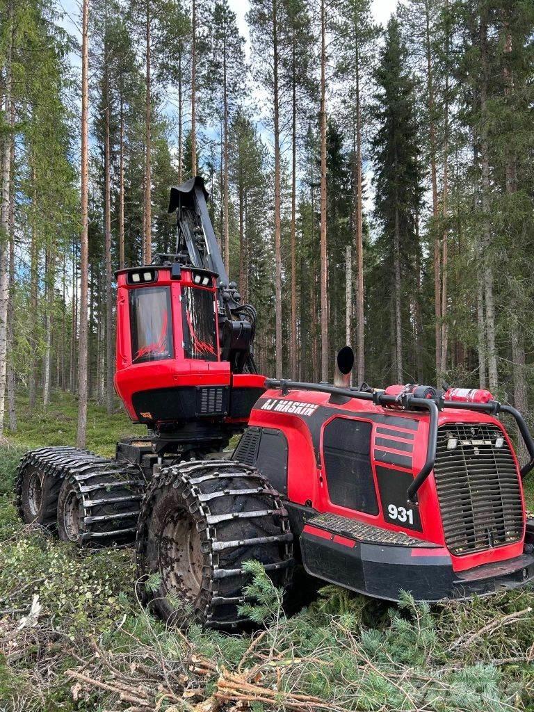 Komatsu 931 Harversteri