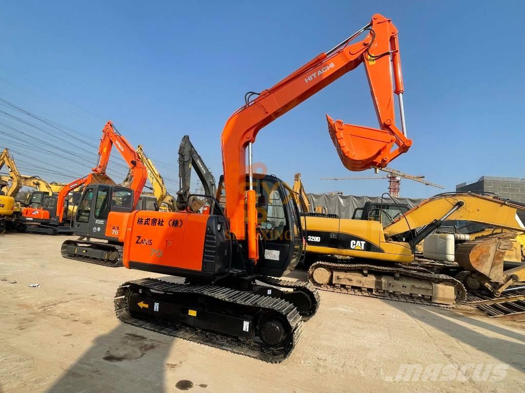 Hitachi ZX 70 Midi bageri 7t – 12t