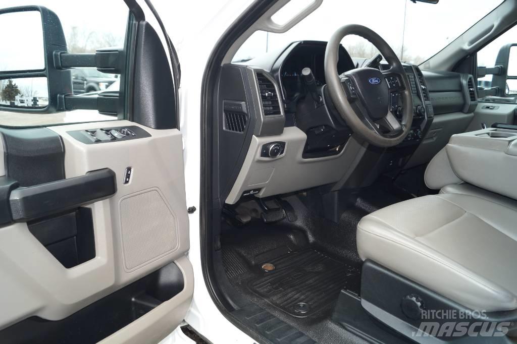 Ford F 350 XL SD Kiperi