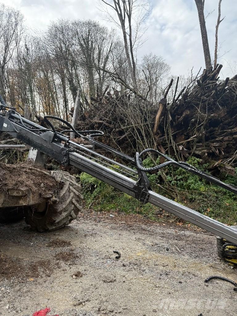 John Deere 1510E Forvarderi