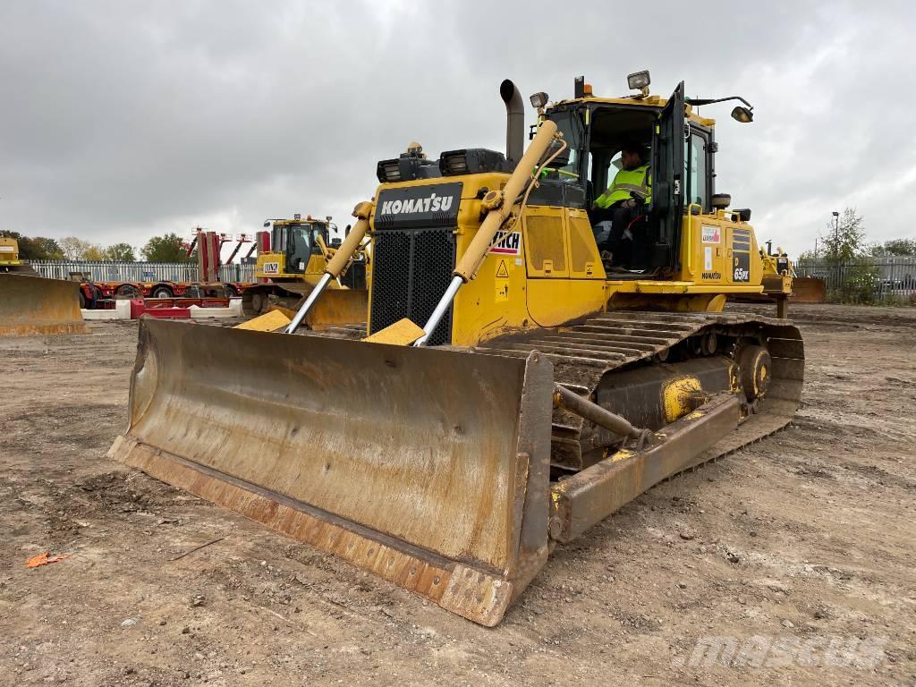 Komatsu D 65 PX-18E0 Buldožeri gusjeničari