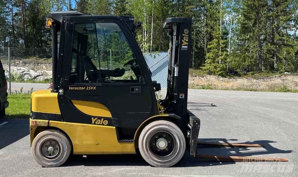 Yale GDP 25 VX Dizelski viličari
