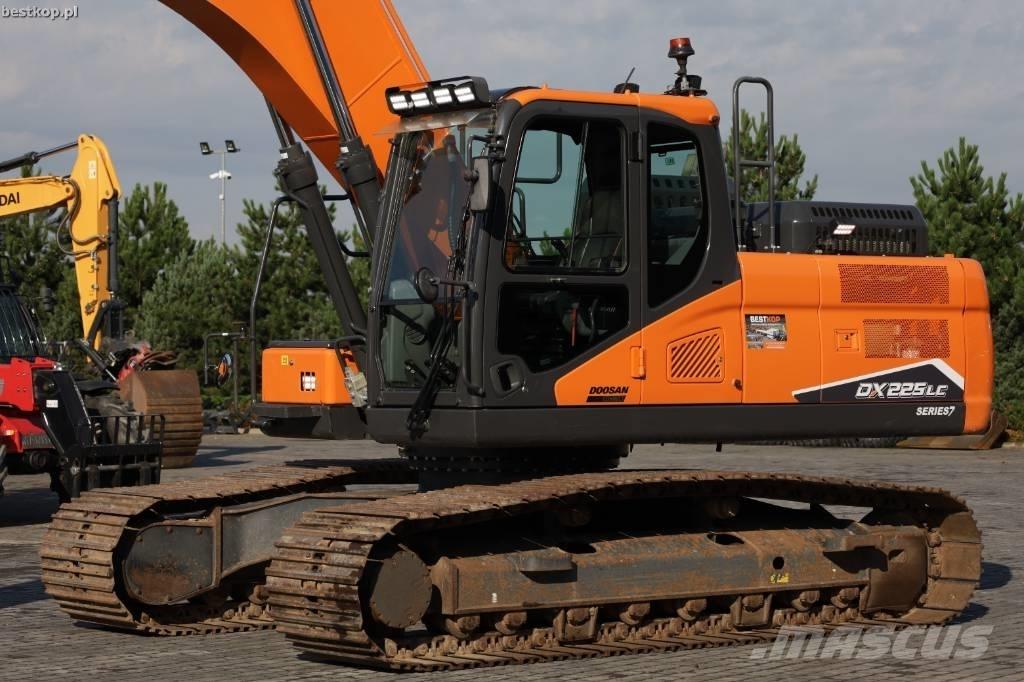 Doosan DX 225 LC-7 Bageri gusjeničari