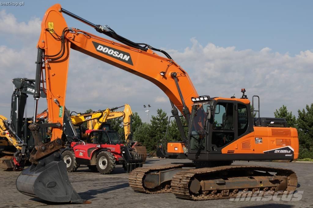 Doosan DX 225 LC-7 Bageri gusjeničari