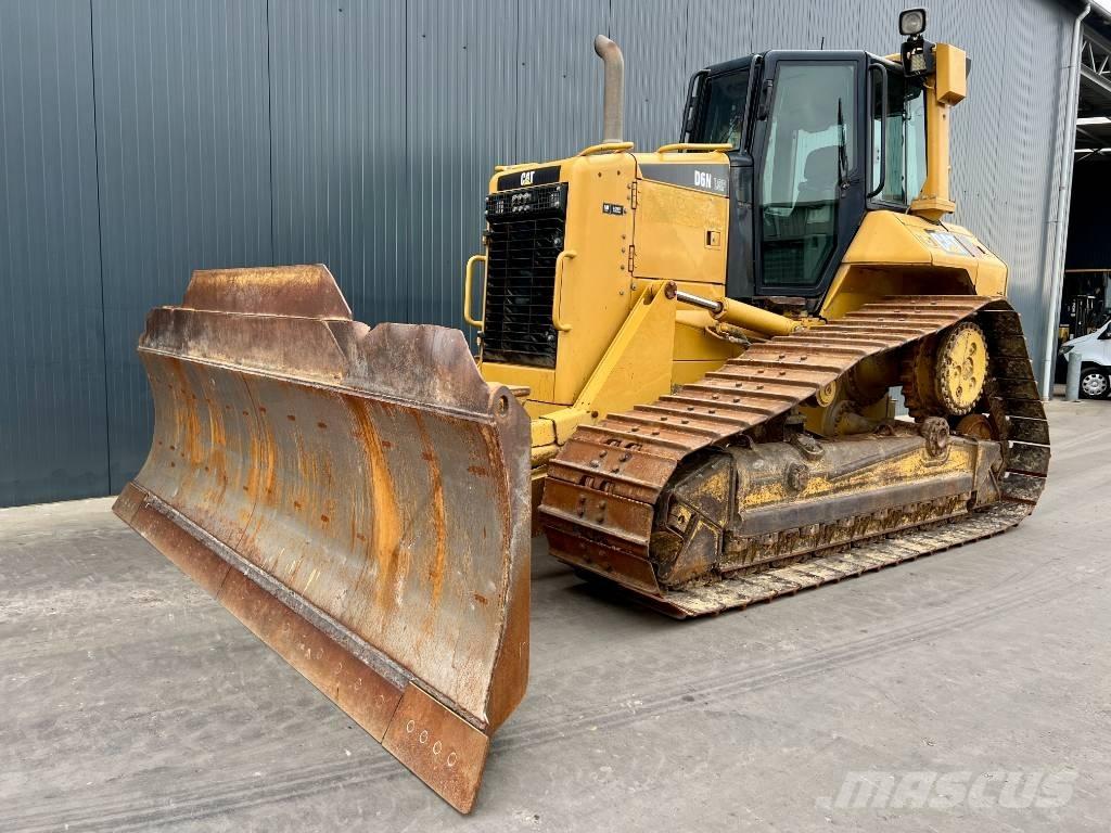 CAT D6N LGP Buldožeri gusjeničari
