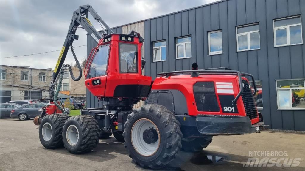 Komatsu 901 Harversteri