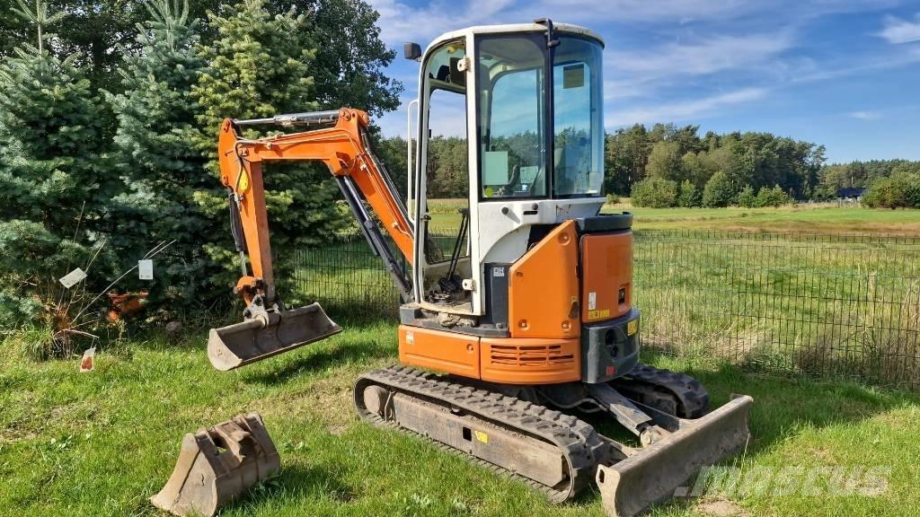 Hitachi ZX 26 Mini bageri <7t