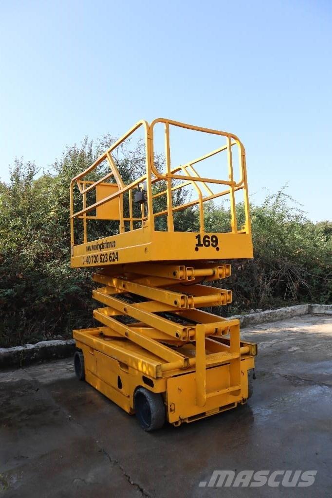 Haulotte Compact 10 Škaraste platforme