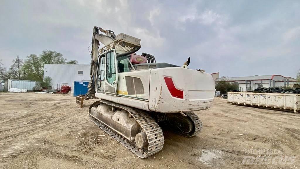 Liebherr R 924 Bageri gusjeničari