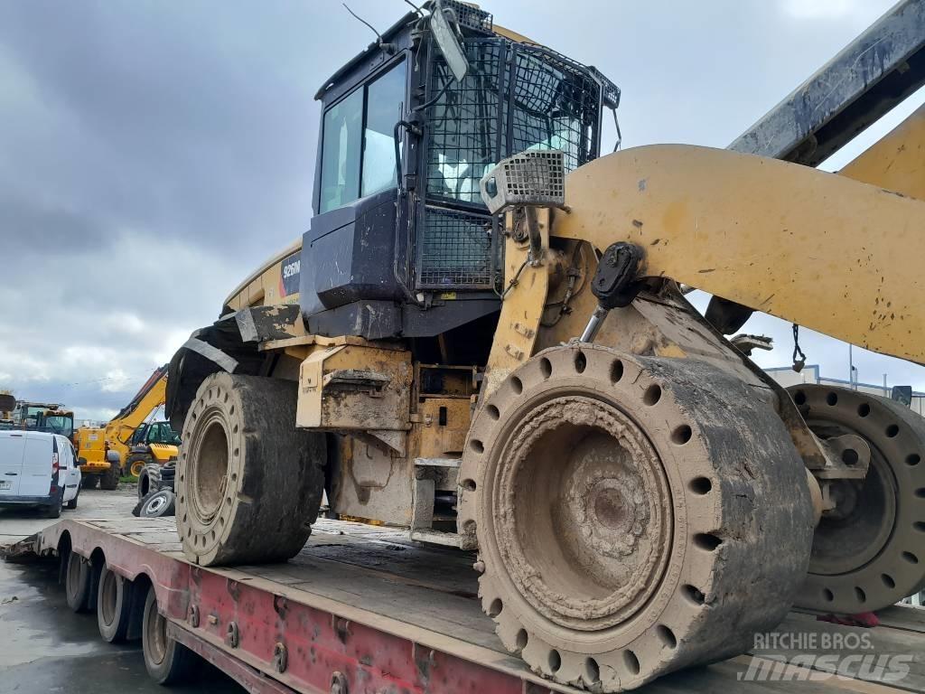 CAT 926 m Utovarivači na kotačima