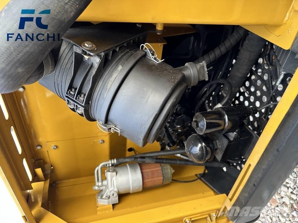 XCMG XE 85 DA Bageri gusjeničari
