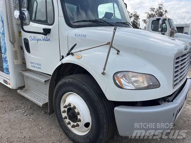 Freightliner M2 Kamioni za prijevoz pića